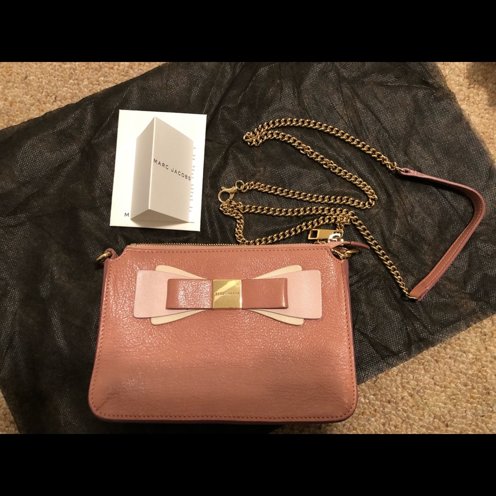 Marc Jacobs Bow Chain cross body bag